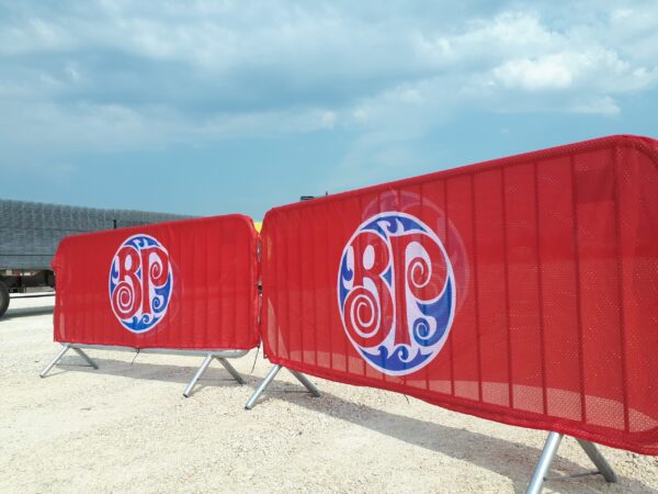 Barricade Custom Covers - Image 19